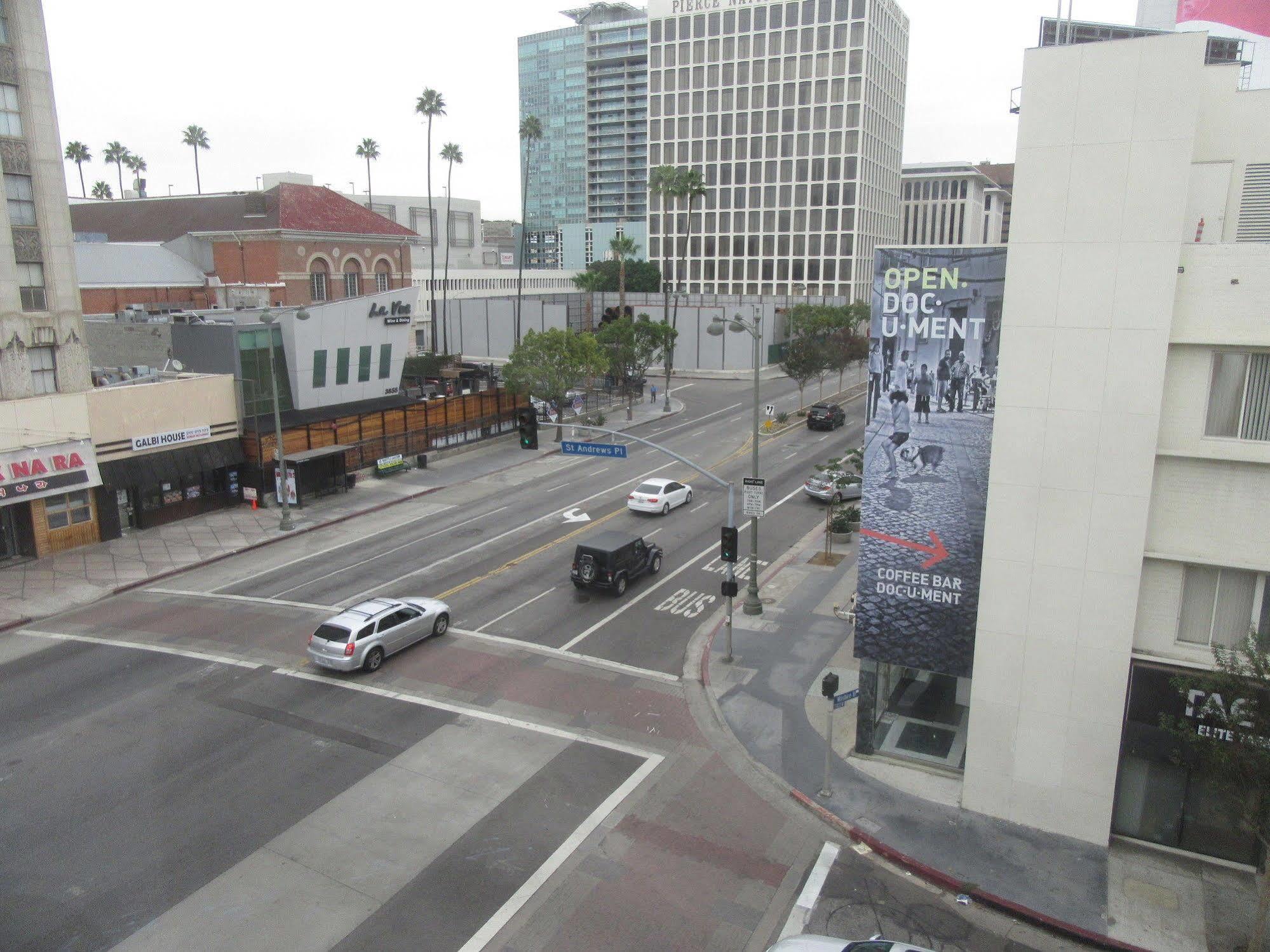 Ramada By Wyndham Los Angeles/Wilshire Center Dış mekan fotoğraf